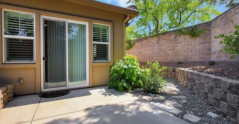 3001 Demartini Dr, Roseville, CA 95661 Photo