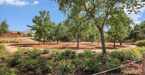 3001 Demartini Dr, Roseville, CA 95661 Photo