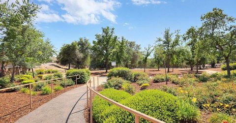3001 Demartini Dr, Roseville, CA 95661 Photo