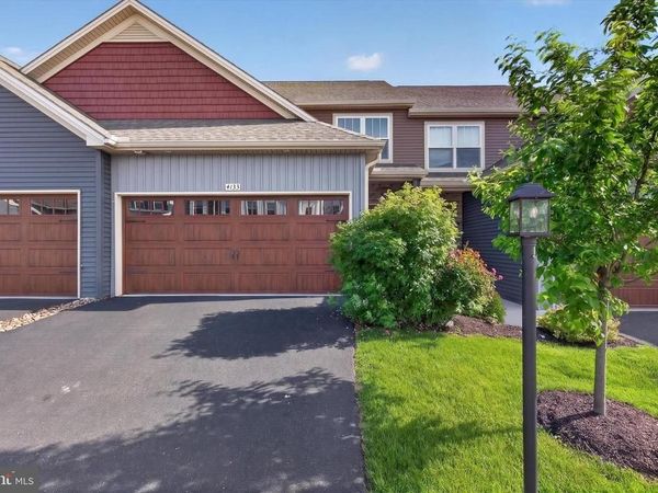 4133 ORRS TOWN COURT, MECHANICSBURG, PA 17050