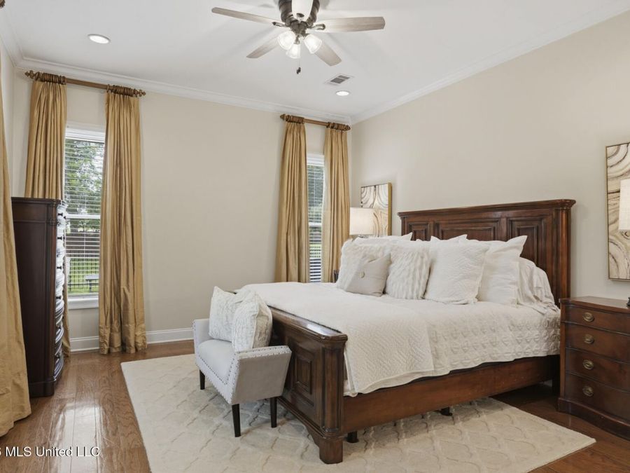 Property Image 60