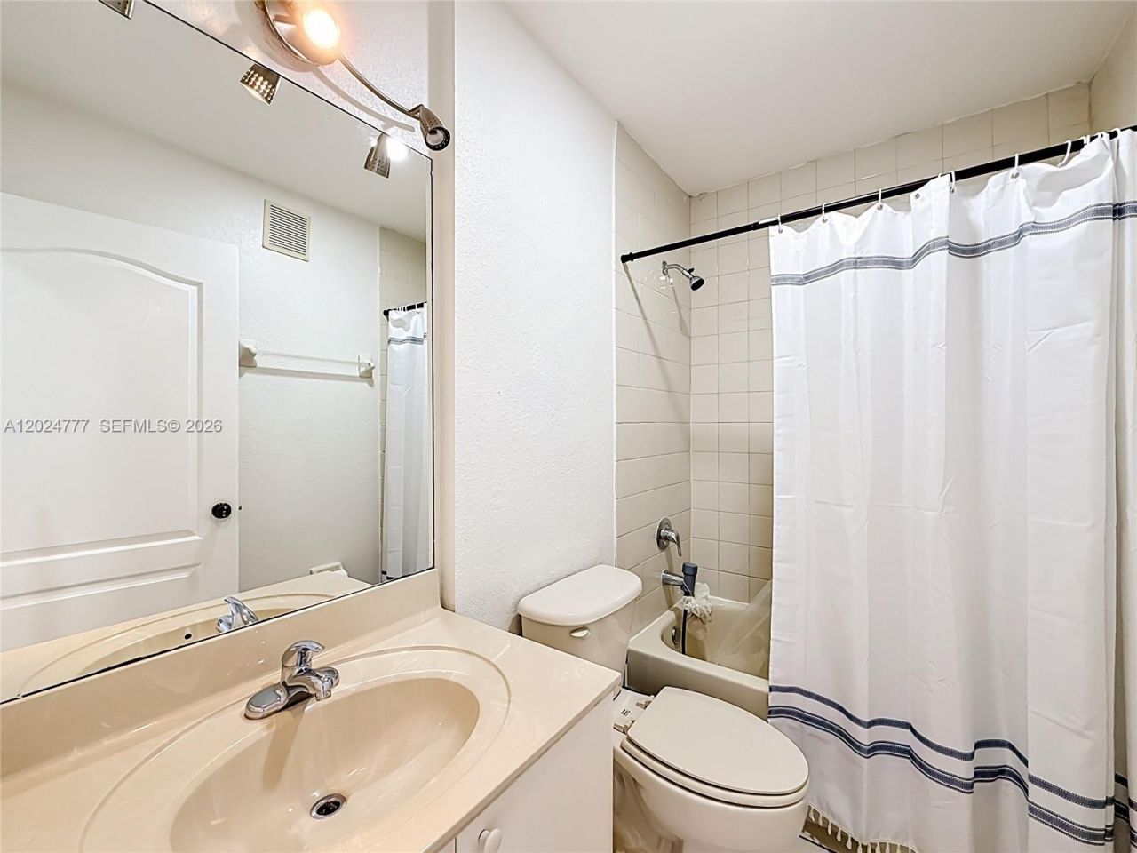7699 W 36th Ave , Unit 1, Hialeah, FL 33018 Photo