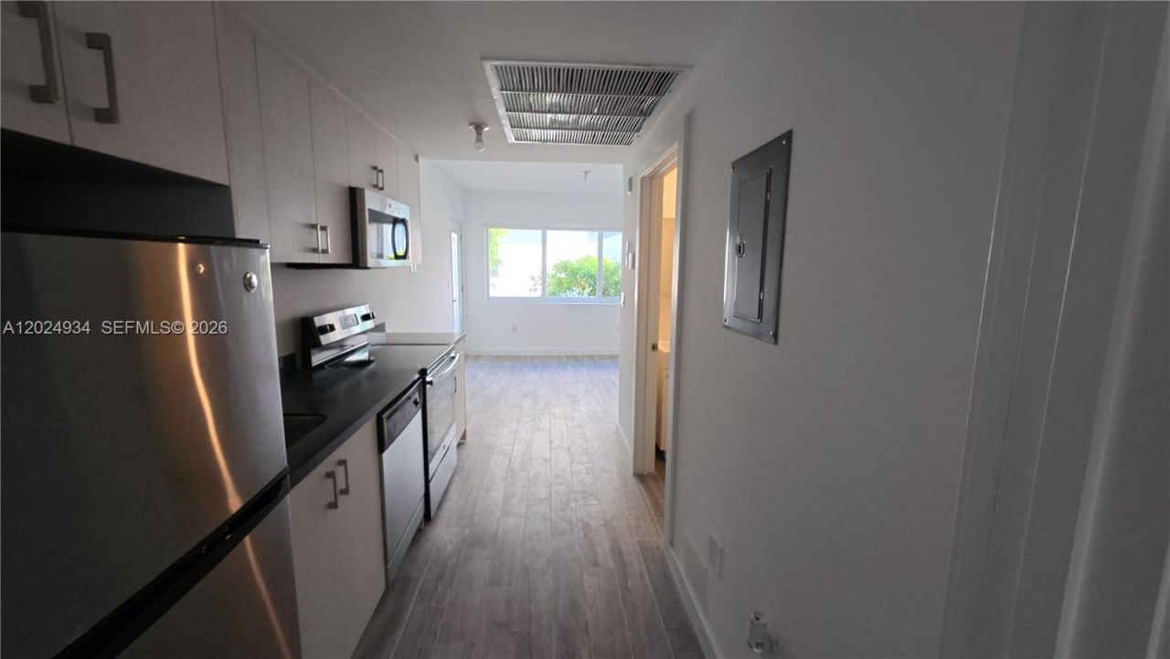 1035 Euclid Ave , Unit 25, Miami Beach, FL 33139 Photo