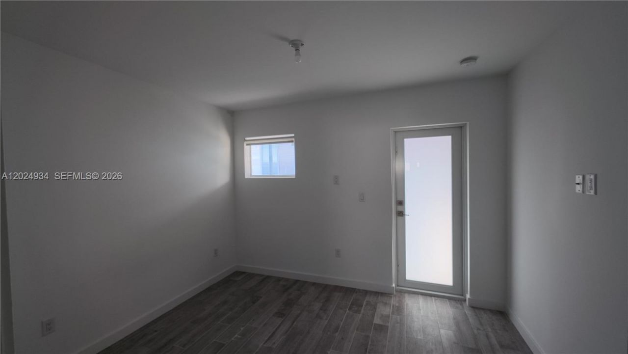1035 Euclid Ave , Unit 25, Miami Beach, FL 33139 Photo