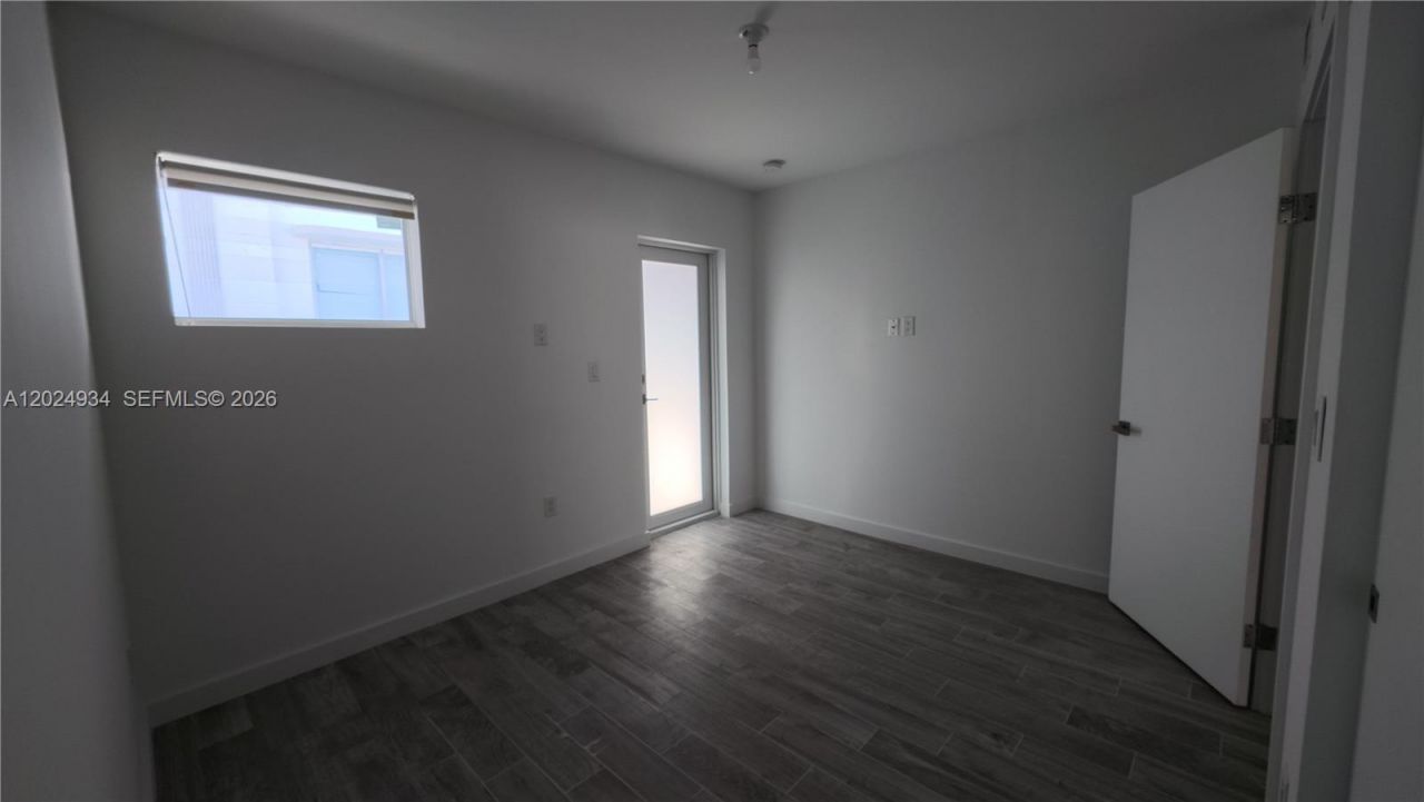 1035 Euclid Ave , Unit 25, Miami Beach, FL 33139 Photo