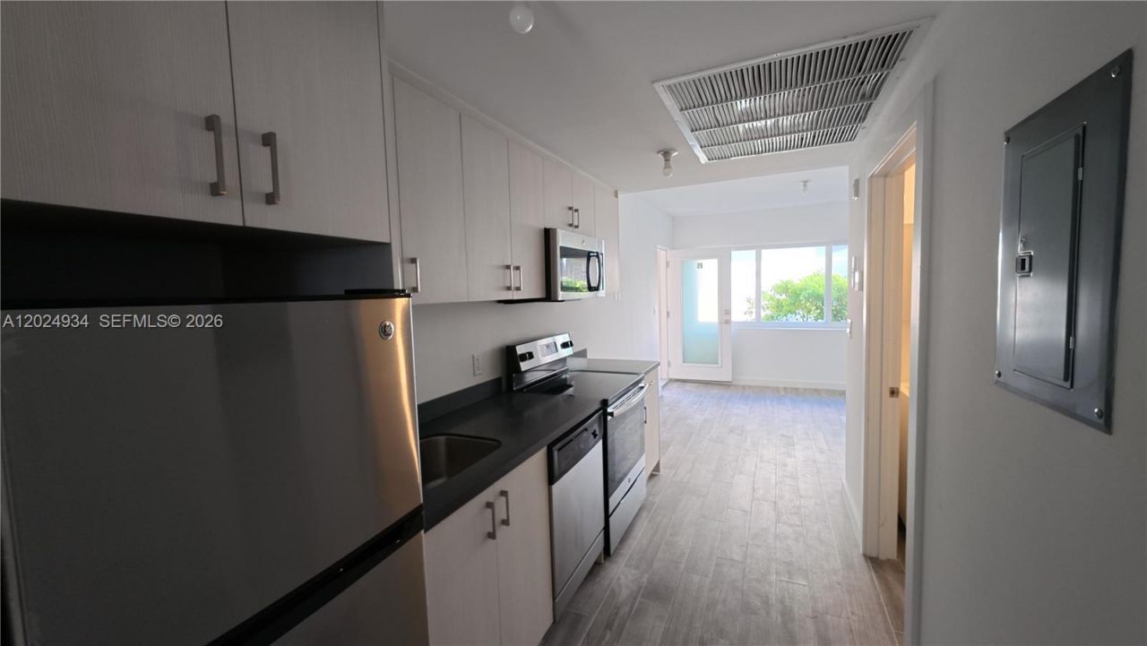 1035 Euclid Ave , Unit 25, Miami Beach, FL 33139 Photo