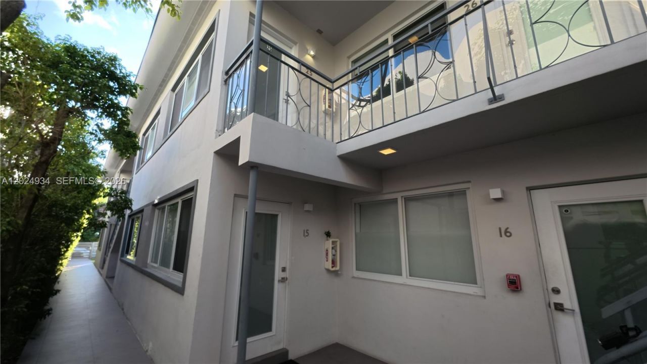 1035 Euclid Ave , Unit 25, Miami Beach, FL 33139 Photo