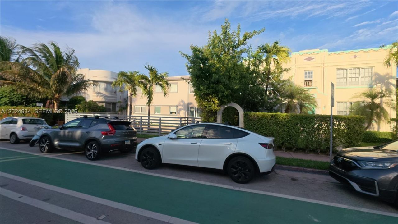 1035 Euclid Ave , Unit 25, Miami Beach, FL 33139 Photo