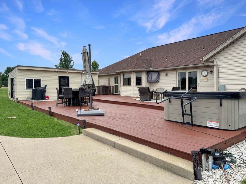 111 N Dugan Road, Urbana, OH 43078 Photo 11