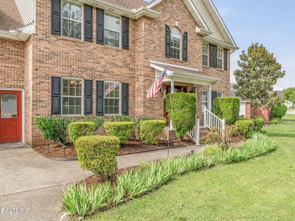 1322 Paxton Drive, Knoxville, TN 37918