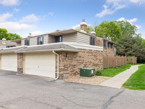 3620 Independence Avenue S, Unit 10, Saint Louis Park, MN 55426