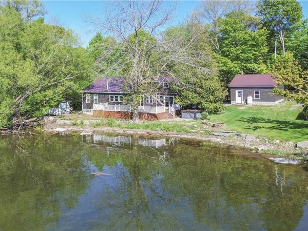 8732 Lotts Point Road, Chaumont, NY 13622