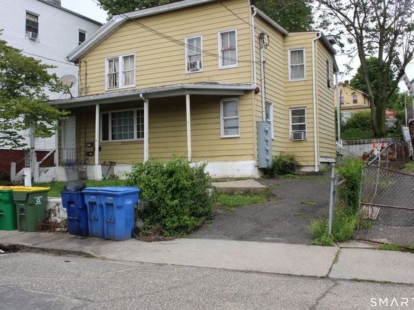 57 Pemberton, Unit 3, Waterbury, CT 06706