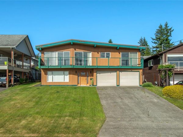 648 Galerno Rd , Campbell River, BC V9W 5Y2