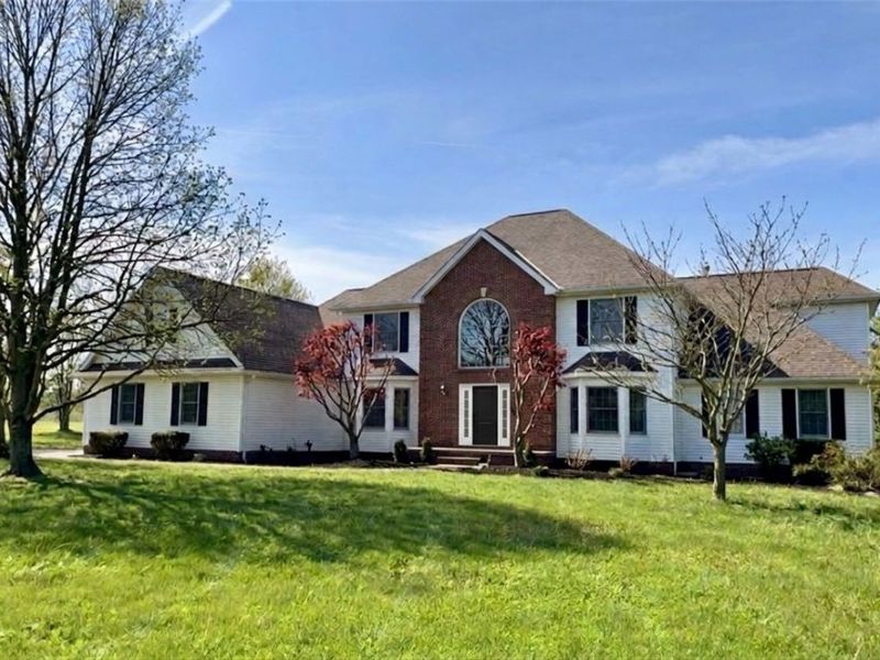 11379 Woodiebrook Road, Chardon, OH 44024 Photo 1