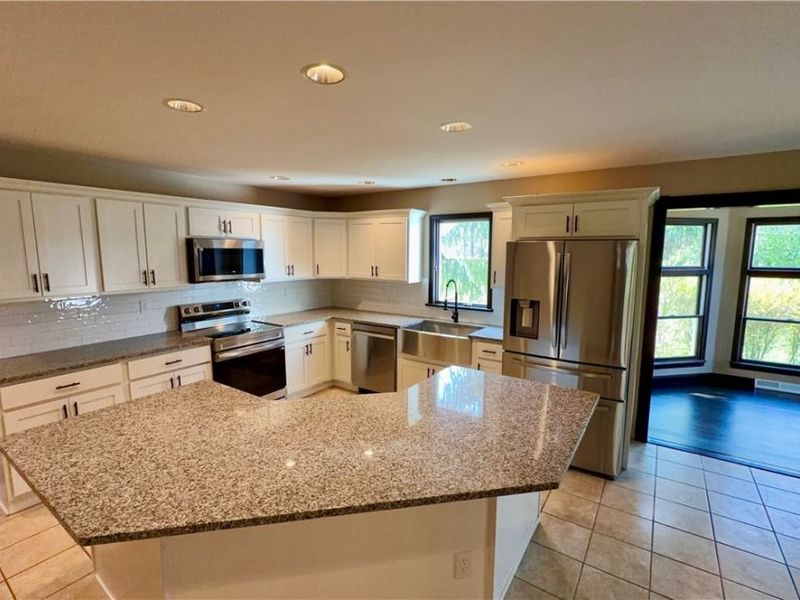 11379 Woodiebrook Road, Chardon, OH 44024 Photo 11