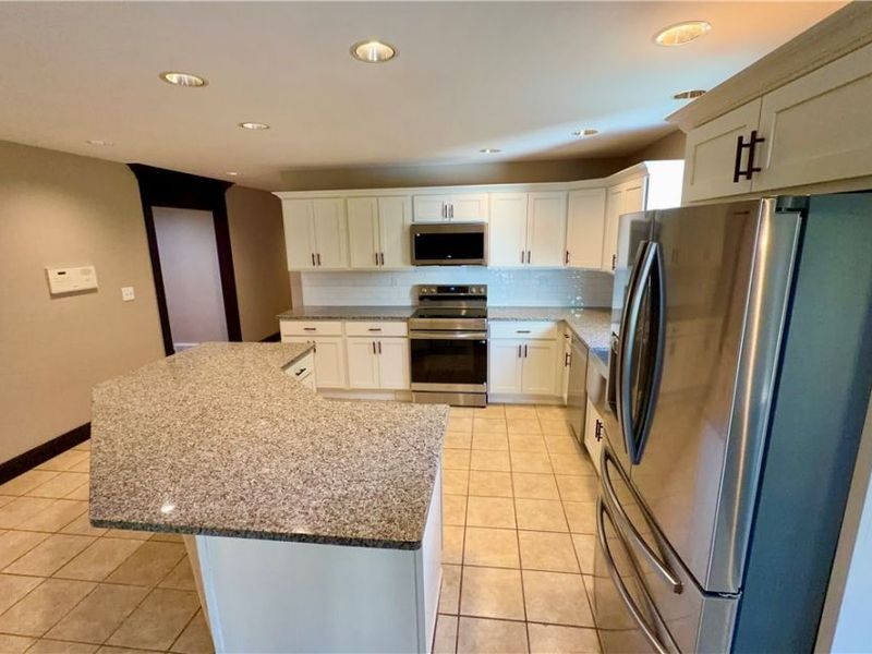 11379 Woodiebrook Road, Chardon, OH 44024 Photo 12