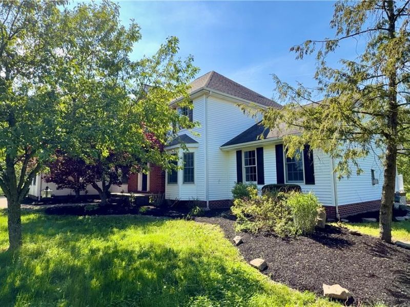 11379 Woodiebrook Road, Chardon, OH 44024 Photo 3