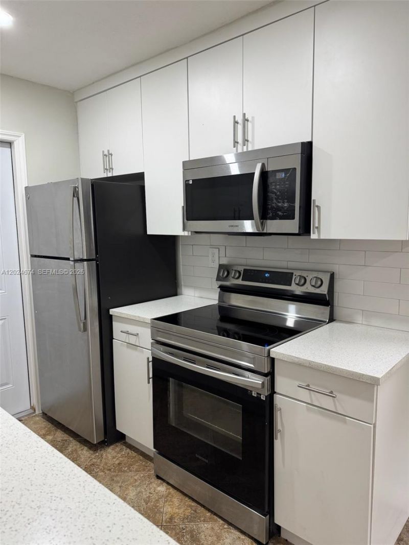 813 SW 29th St, Fort Lauderdale, FL 33315 Photo