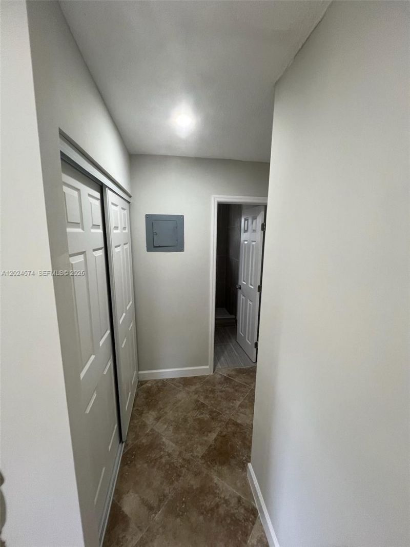813 SW 29th St, Fort Lauderdale, FL 33315 Photo