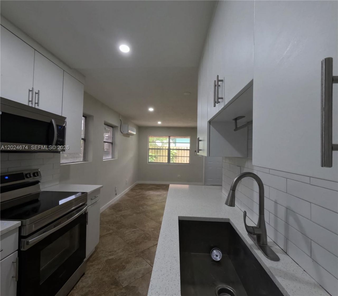 813 SW 29th St, Fort Lauderdale, FL 33315 Photo
