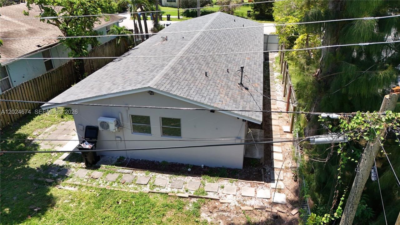 813 SW 29th St, Fort Lauderdale, FL 33315 Photo