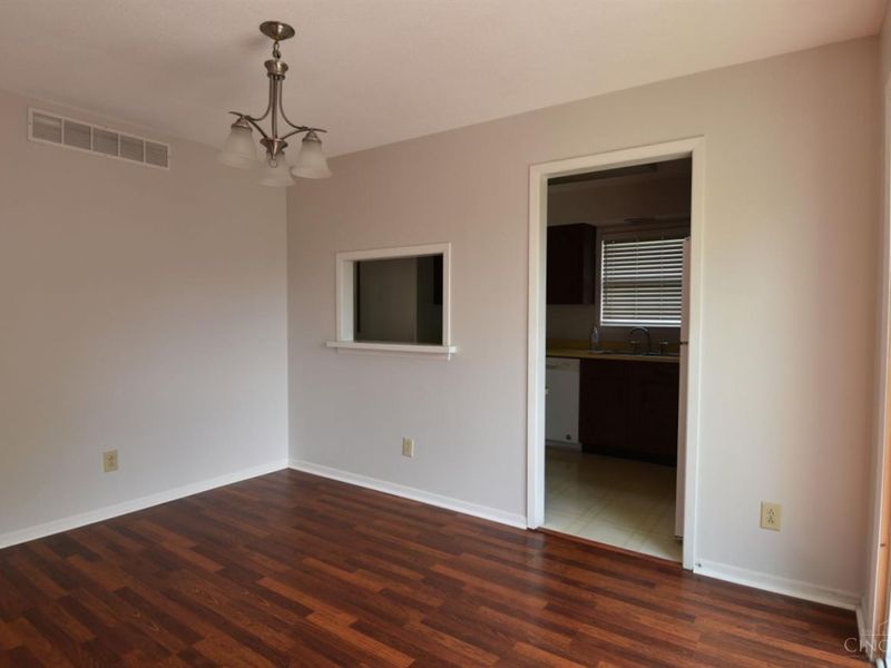 7767 Brams Hill Drive, Washington Township, OH 45459 Photo 11