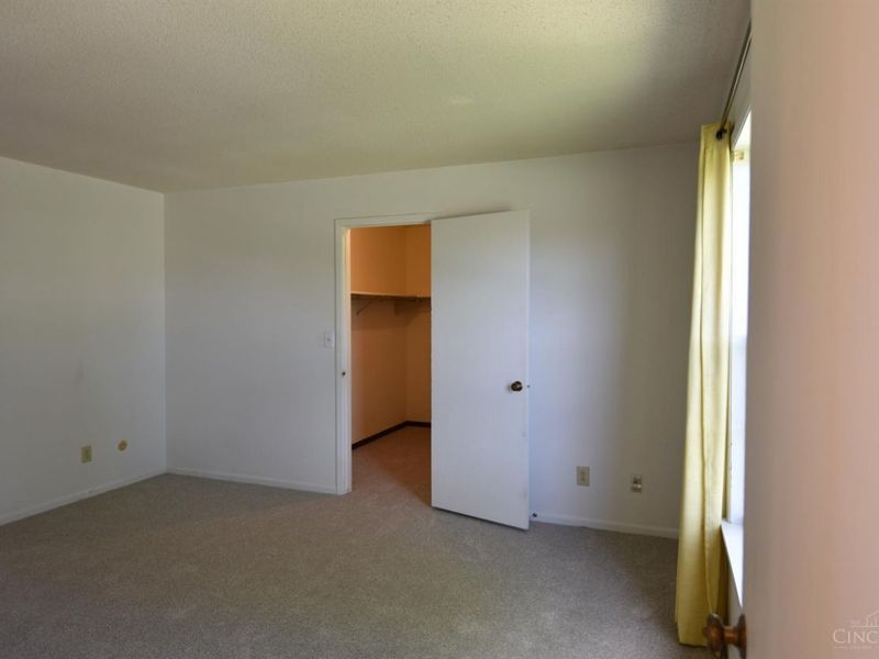 7767 Brams Hill Drive, Washington Township, OH 45459 Photo 17