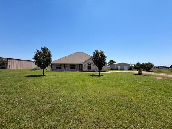 5318 County Road 2708, Caddo Mills, TX 75135