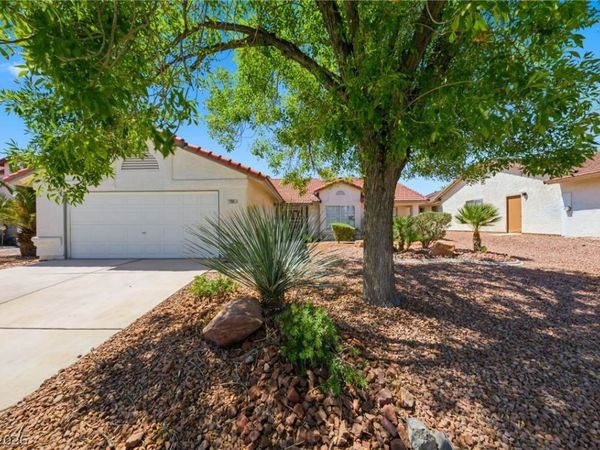 735 Stonecliff Way, Las Vegas, NV 89123