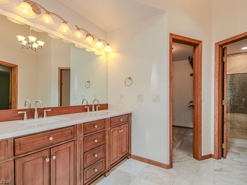 9323 Regency Woods Drive, Kirtland, OH 44094 Photo 31