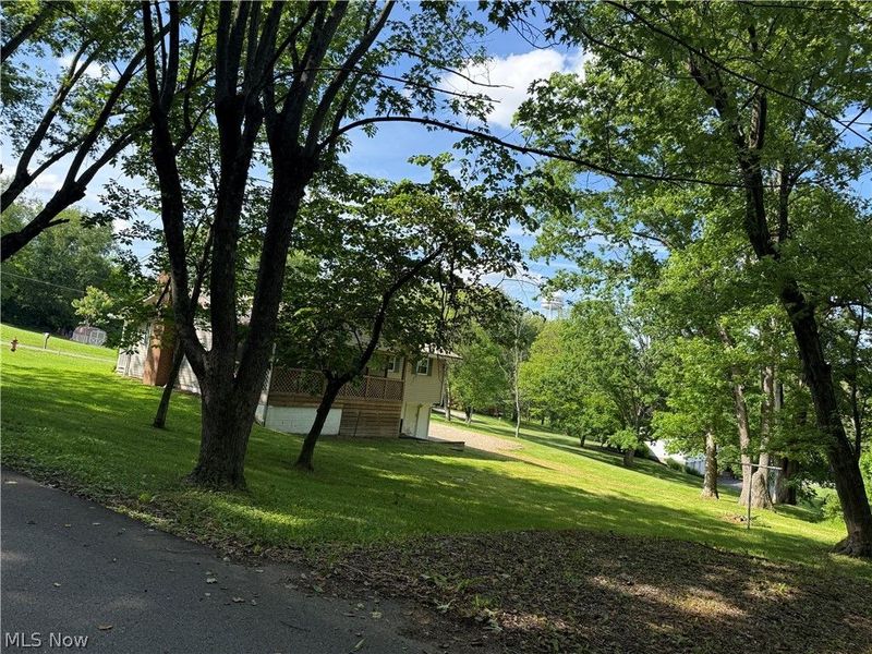 2160 Potts Lane, Zanesville, OH 43701 Photo 5