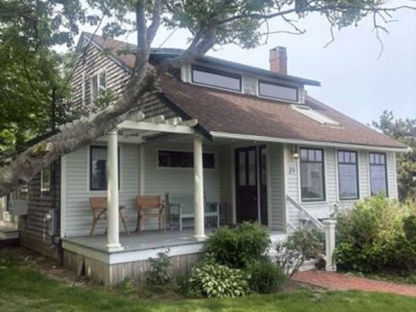 21 5th Ave, Unit 21, Scituate, MA 02066