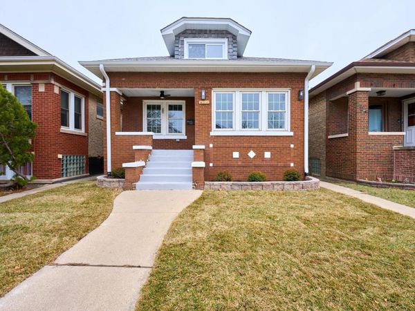 1445 East Avenue , Berwyn, IL 60402