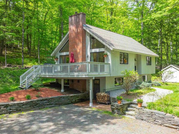 1196 Marsh Family Road, Unit 7176, Hartford, VT 05059
