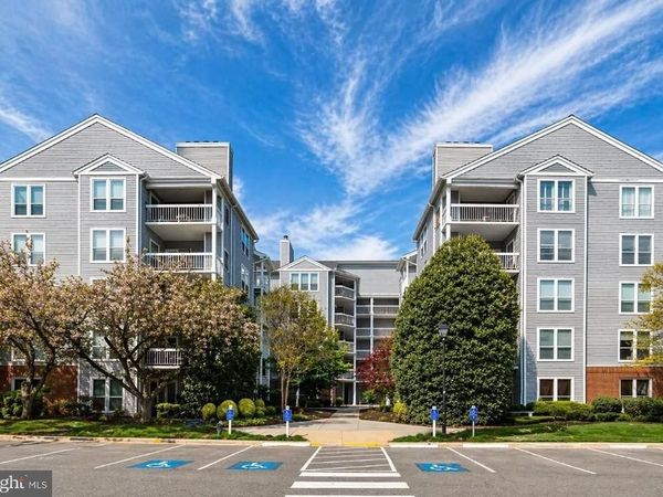 3176 SUMMIT SQUARE DRIVE, Unit 4-A3, OAKTON, VA 22124