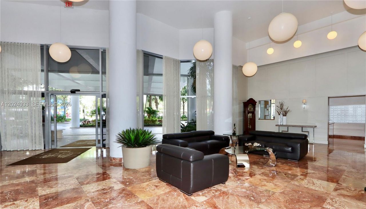 3600 Mystic Pointe Dr, Unit 1115, Aventura, FL 33180 Photo