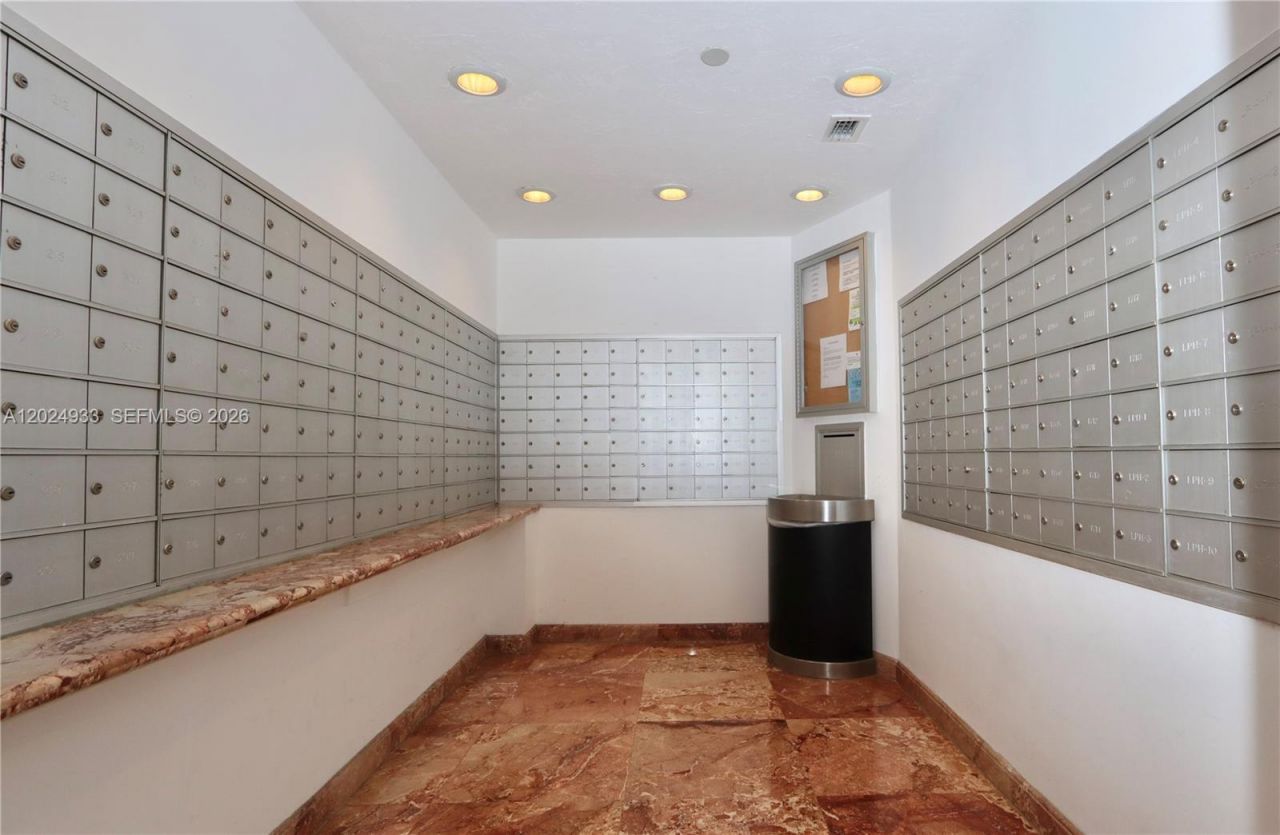 3600 Mystic Pointe Dr, Unit 1115, Aventura, FL 33180 Photo