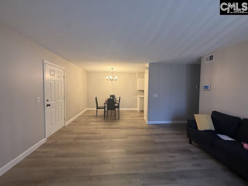 307 Menlo Drive  Photo 4