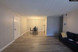 307 Menlo Drive  photo 4