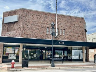 131 S Main Street, Laurinburg, NC 28352