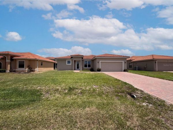 446 CINNAMON DRIVE , KISSIMMEE, FL 34759
