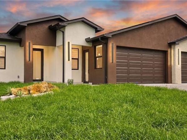 758 Gerald AVE, LEHIGH ACRES, FL 33936