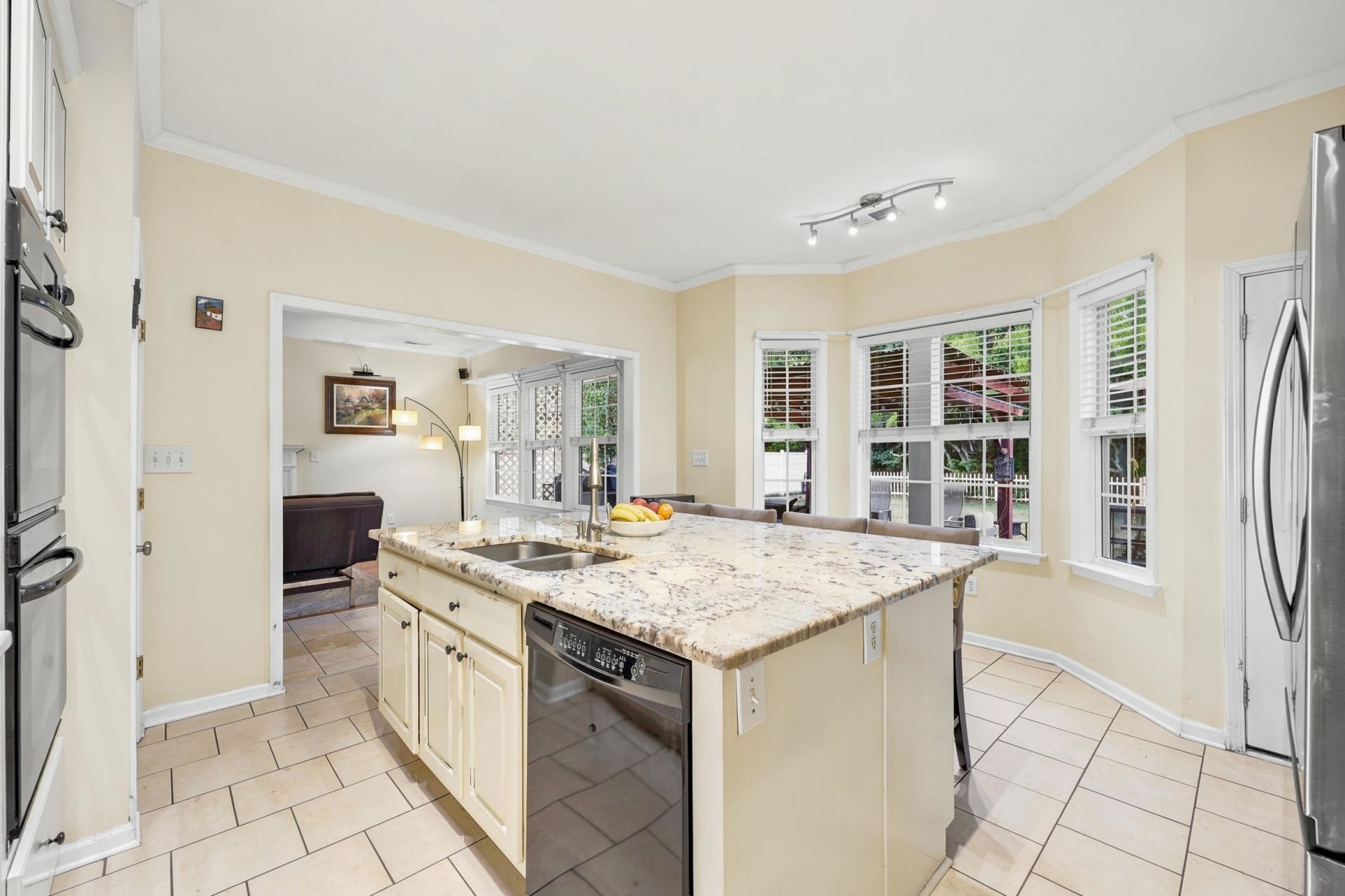 3955 Camden Dr. Photo 16