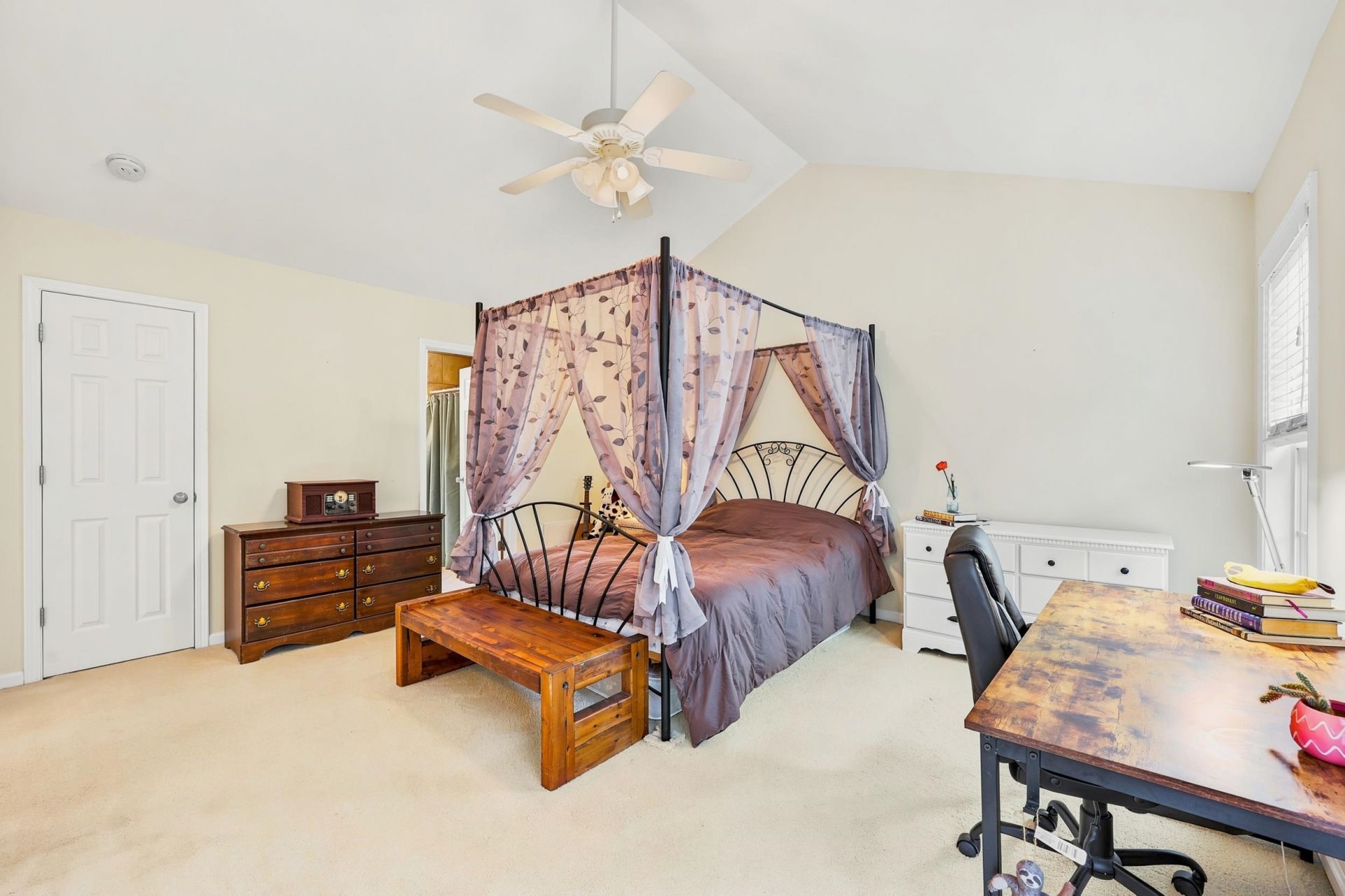 3955 Camden Dr. Photo 28