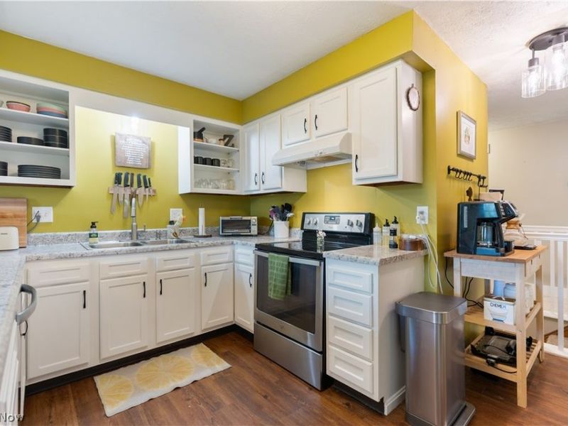 6250 Woodmoor Avenue NW, Canton, OH 44718 Photo 11