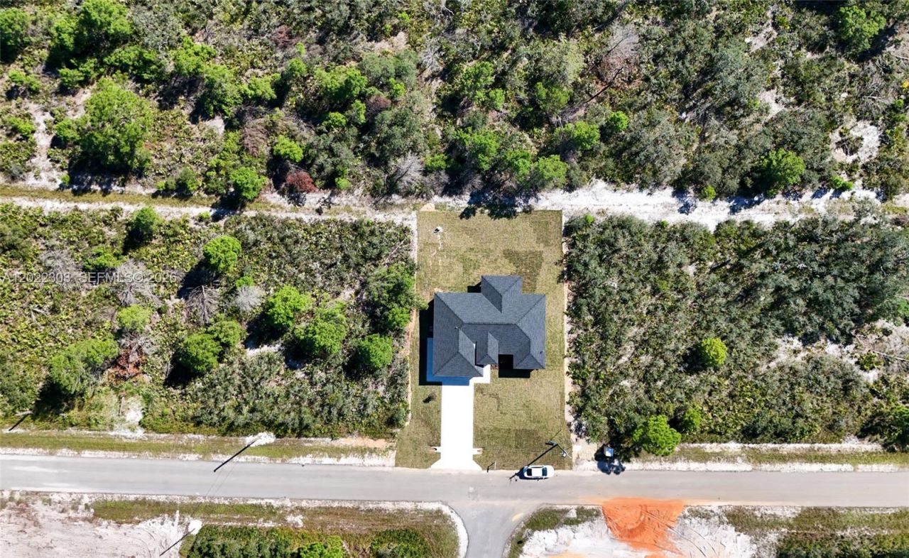 7433 Domenico St, Sebring, FL 33826 Photo