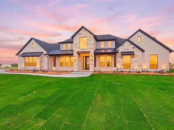 2006 Lindale Lane, Granbury, TX 76049