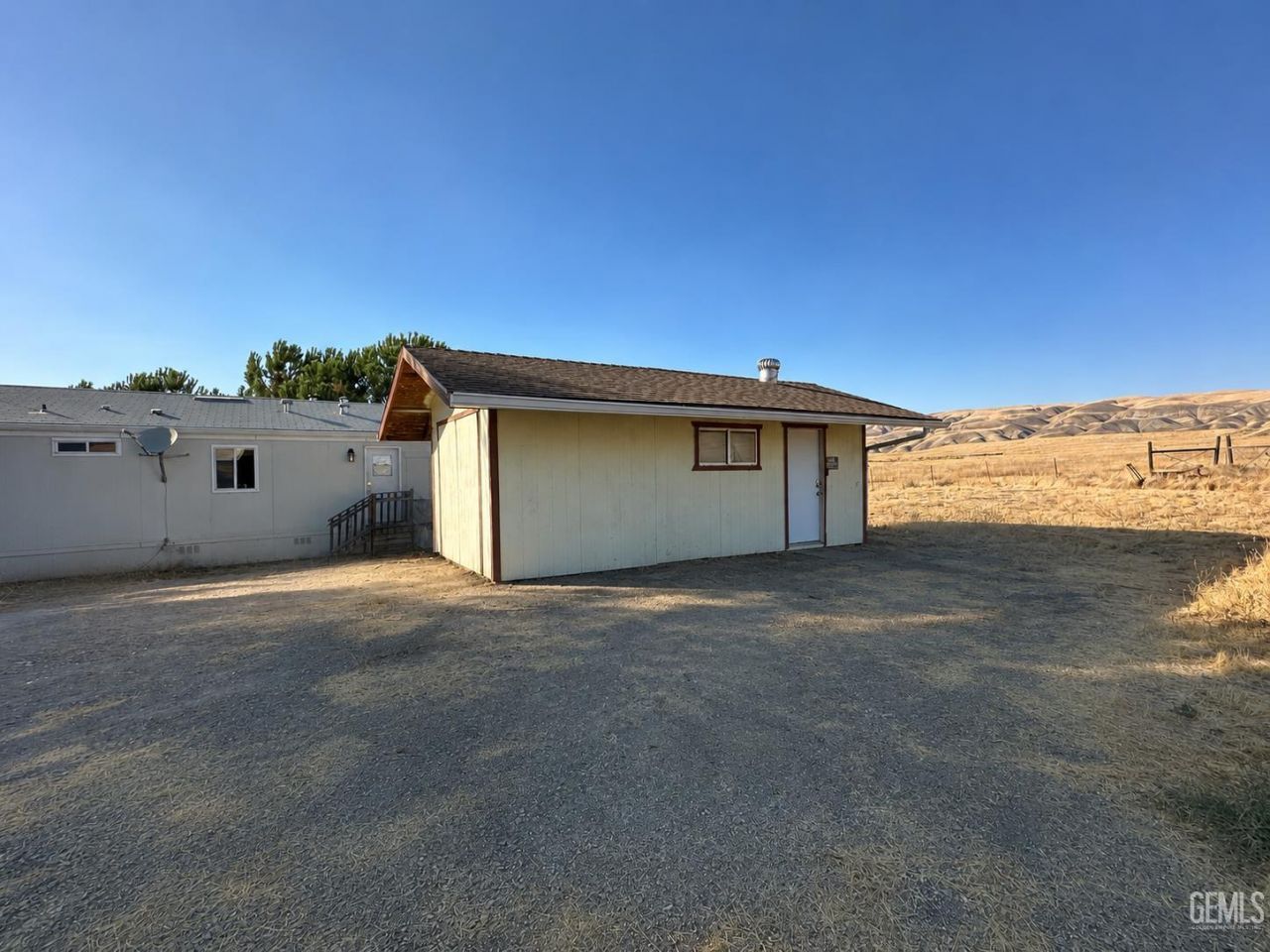 13606 Barrett Road, Unit W, Santa Margarita, CA 93453 Main Photo