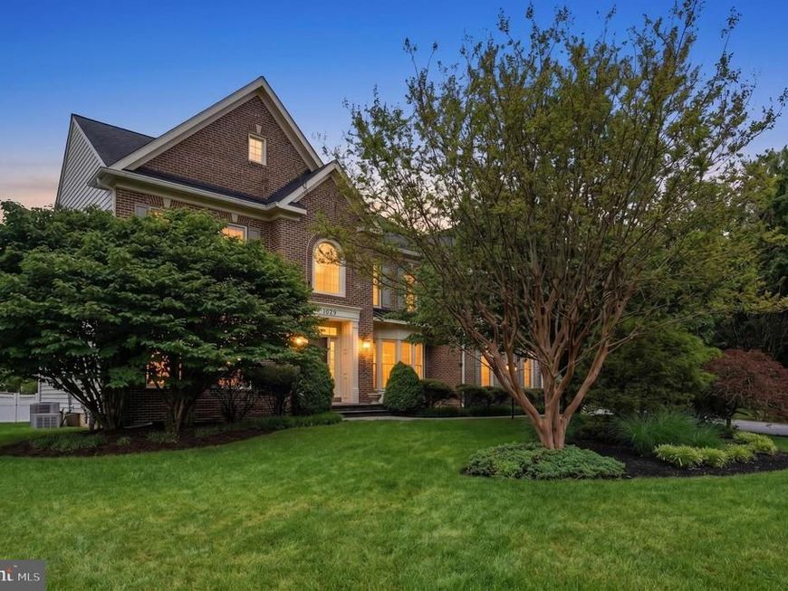 5019 Tothill, Olney, MD 20832 Main Photo